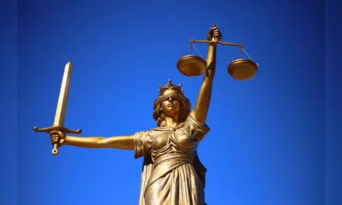 Coluna da Tribuna: brincando com a Justiça?