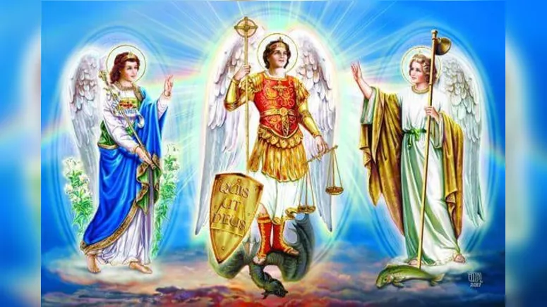 Esses três arcanjos representam a alta hierarquia dos anjos-chefes