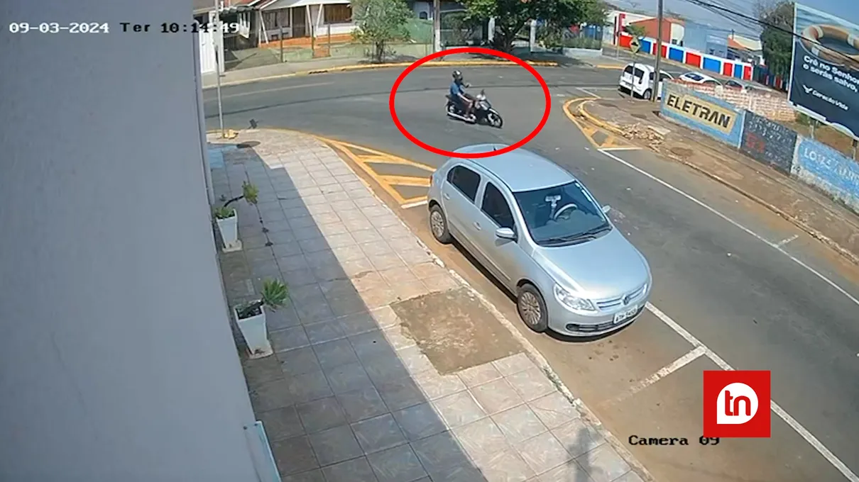 A proprietária da moto pede ajuda para recuperá-la