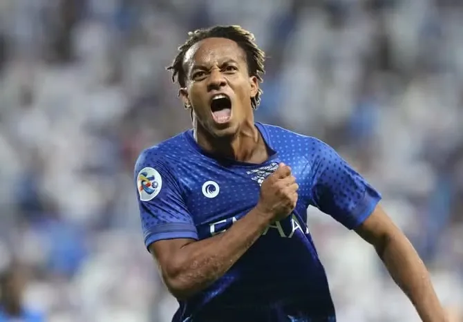 André Carrillo, de 33 anos