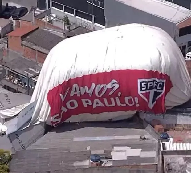 balão do SPFC caiem Osasco