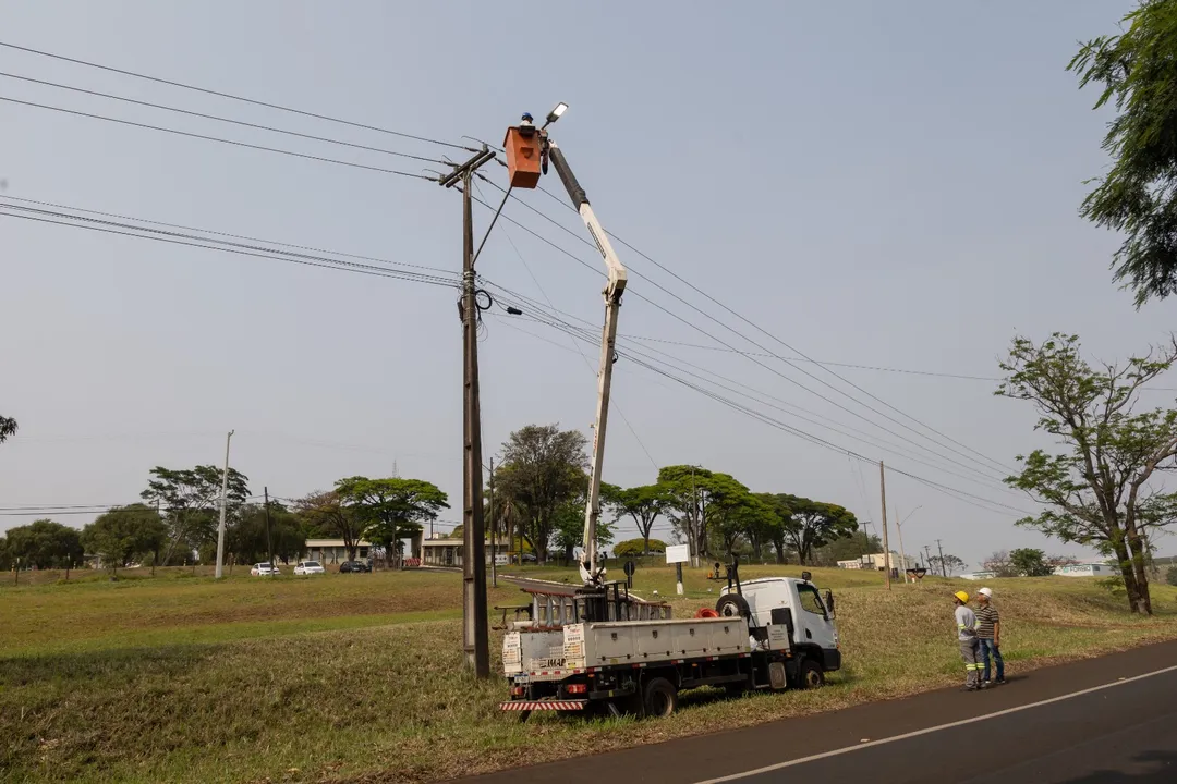 Instalação de LED na saída para Maringá