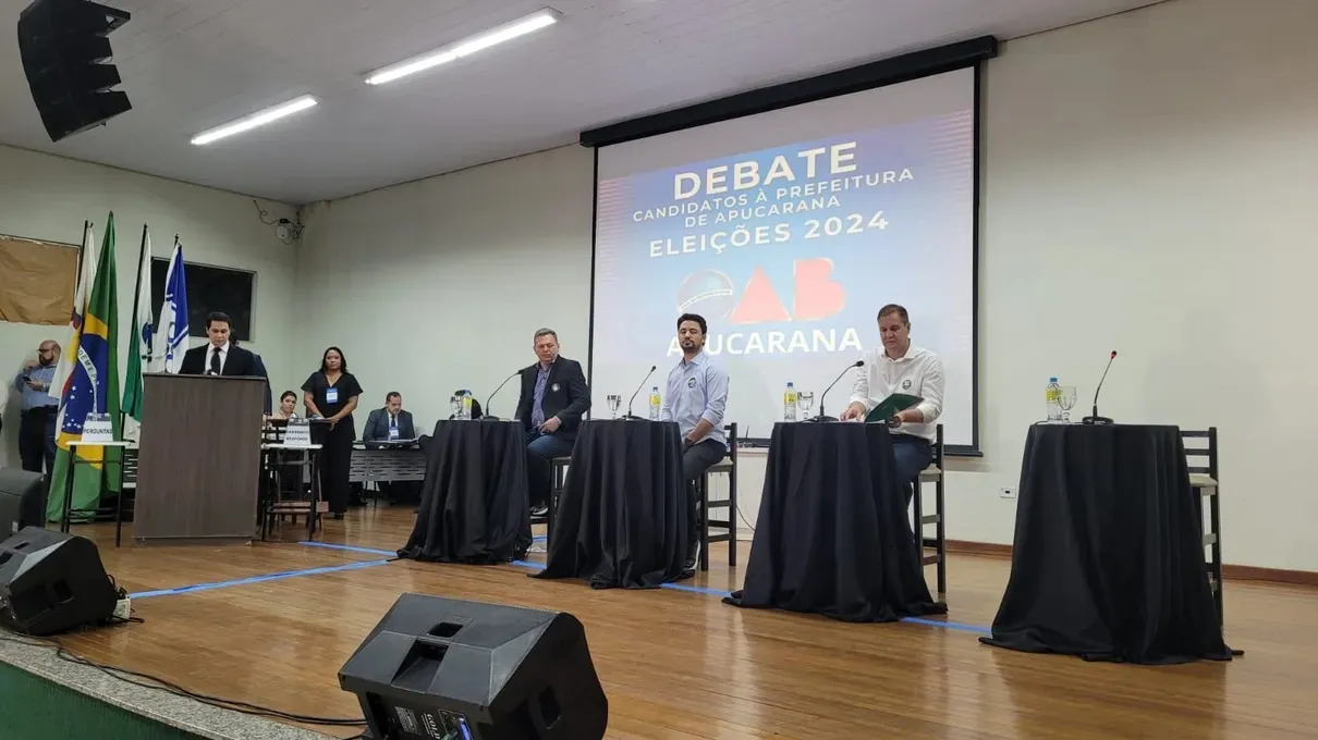 Jane Reis não foi ao debate