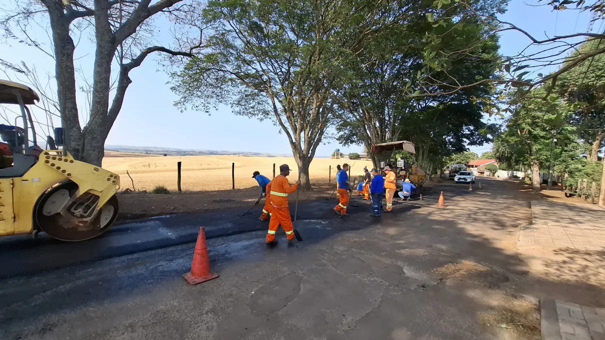 Obras compreendem o rejuvenescimento asfáltico de um trecho de 630 metros lineares