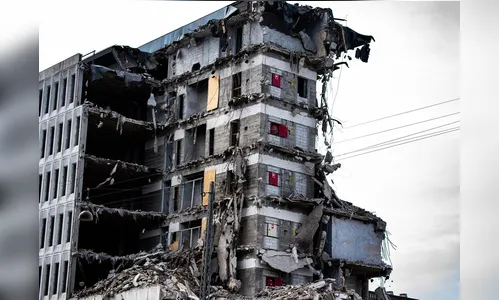 Ataques de Israel matam 356, dia mais sangrento já visto em 18 anos