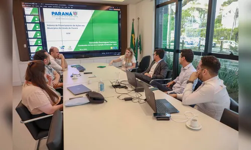Paraná apresenta obras urbanas e sistemas de apoio ao governo de MG