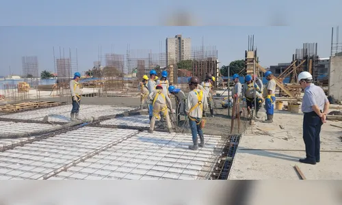 Prédio da Acia usa mais de 1 milhão de quilos de concreto na 2ª laje