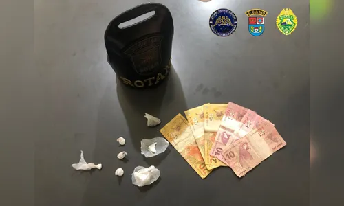 Suspeito de tráfico é preso pela Rotam com drogas em Faxinal