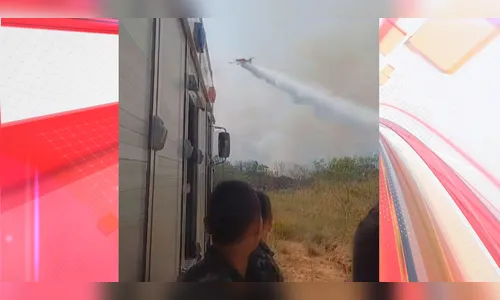 Avião é mobilizado para conter fogo próximo a depósito de explosivos