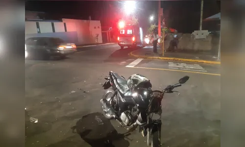 Entregador fica ferido em acidente de trânsito em Apucarana
