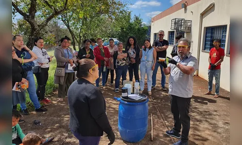 Sanepar ensina receita de sabão vegetal para evitar despejo de óleo