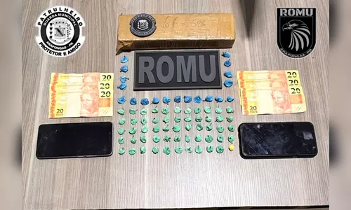 GM de Arapongas 'estoura' ponto de tráfico de drogas e prende dois