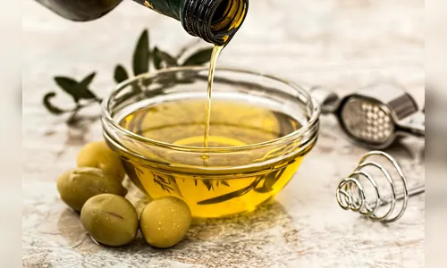 Anvisa proíbe venda de dois azeites de oliva; veja marcas