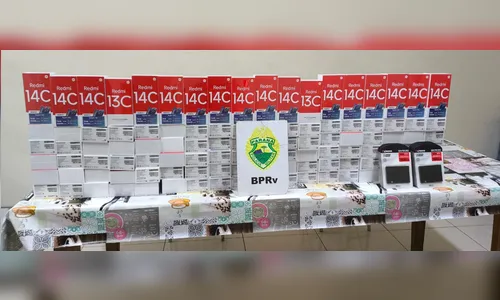 Quase 200 celulares da marca Xiaomi são apreendidos em Arapongas