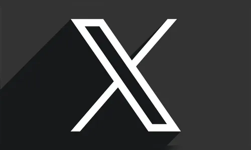 Voltou? Usuários comemoram acesso ao X, ex-Twitter nesta quarta (18)