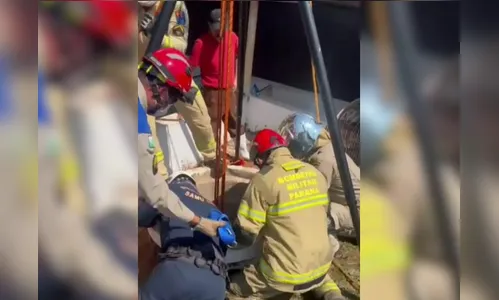 Trabalhadores morrem ao inalarem gás enquanto limpavam fosso de granja