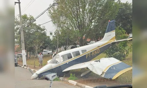 Avião de pequeno porte sofre acidente no interior de SP