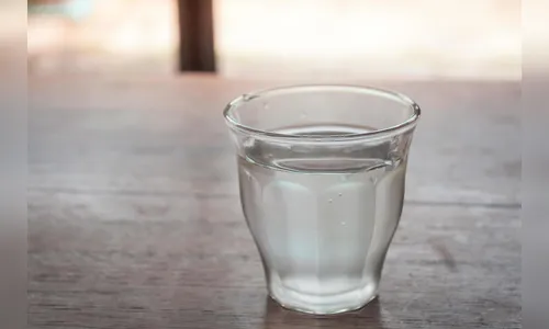 Adolescente é internada após beber 