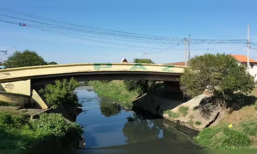 Dupla é presa suspeita de espancar mulheres e jogá-las de ponte no PR