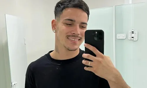 Identificado jovem que morreu após caminhão “passar por cima” de carro