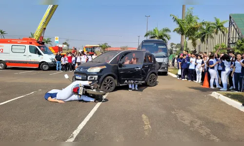 Mostra das forças de segurança atrai 5 mil visitantes em Arapongas