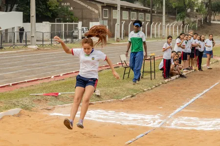 Festival de Atletismo movimenta 930 estudantes da rede municipal