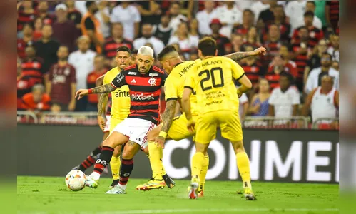 Flamengo joga mal no Maracanã e perde para o Peñarol na Libertadores