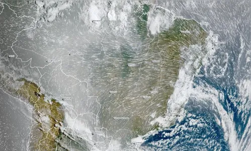 Fumaça de queimadas que acontecem pelo Brasil chega ao Paraná