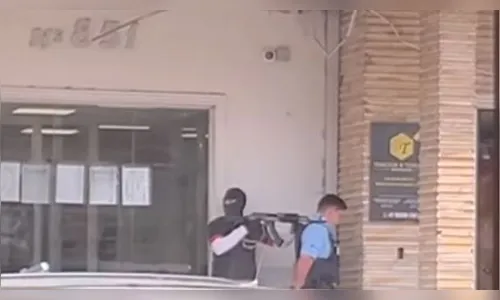 Assalto à agência bancária mobiliza PM na Região Metropolitana