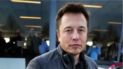 Idosa acreditava que estava namorando Elon Musk