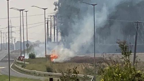 Incêndio no início da tarde desta segunda-feira às margens da BR-369