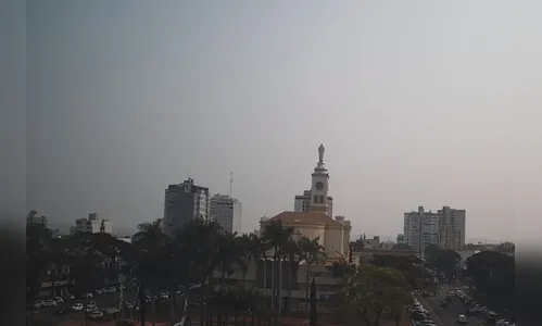 Incêndios no centro-oeste do Brasil geram nuvem de fumaça em Apucarana