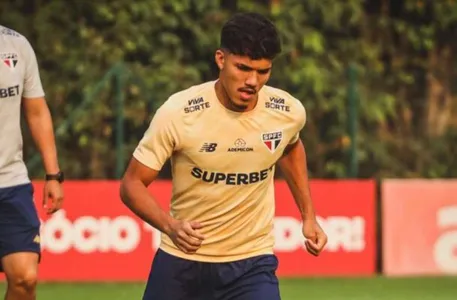 Jogador de São Paulo deve ser titular