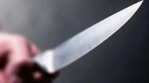 Homem foi ferido em uma das mãos