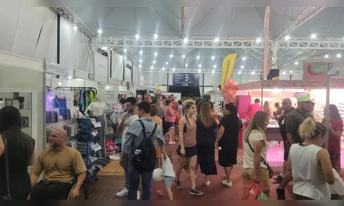 Acia abre oficialmente a 30ª edição da Festoque de Apucarana