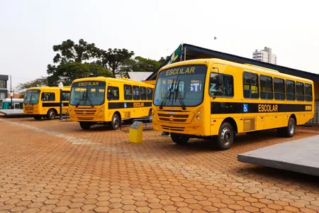 Nesta sexta-feira, 06, chegaram os primeiros 13 novos ônibus