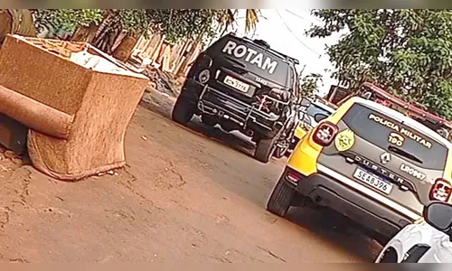 Homem é baleado pela PM após ameaçar a própria mãe com faca