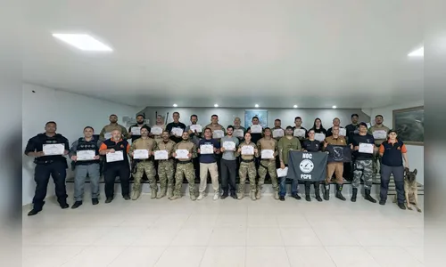 Evento de treinamento de cães para ações de segurança é realizado