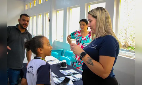 Arapongas atende mais de 5,5 mil alunos em mutirão oftalmológico