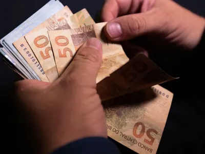 O reajuste corresponde a um acréscimo de R$ 97 ao mês