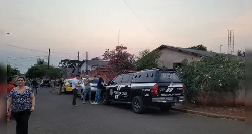 O velório de Claudinei Rafael de Castro, de 35 anos, ocorre na Capela da Vila Reis