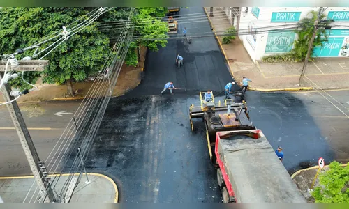 Prefeitura orienta motoristas sobre recape na Rua Munhoz da Rocha