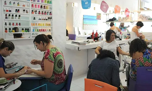 Setor de serviços cresce 1,2% em julho frente a junho e renova recorde