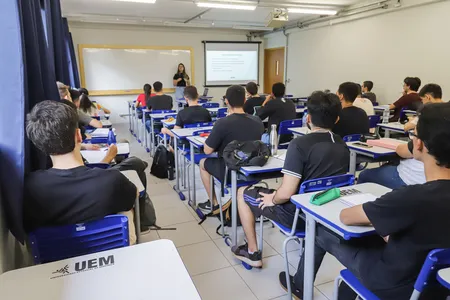 Sala de aula da Universidade Estadual de Maringá (UEM)