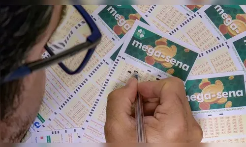Mega-Sena pode pagar R$ 14 milhões nesta quinta-feira (26)