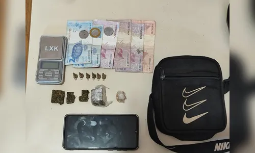 Traficante joga drogas em telhado para fugir da PM em Apucarana