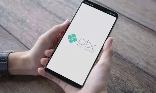 Golpista se passa por gerente da Caixa e mulher perde quase R$ 15 mil