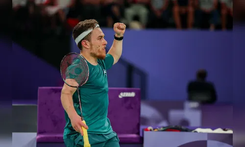 Atletas do Paraná levam 4 medalhas em Paris nesta segunda-feira