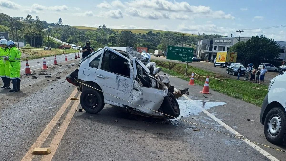 Acidente aconteceu na manhã desta sexta-feira (27)