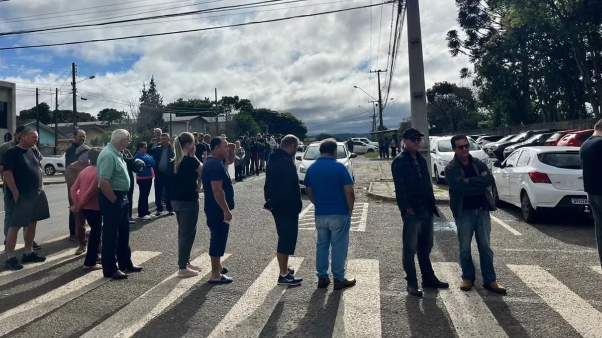 Colégio Borel Du Vernay, maior local de votação de Ponta Grossa